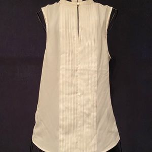 Women’s Sleeveless blouse